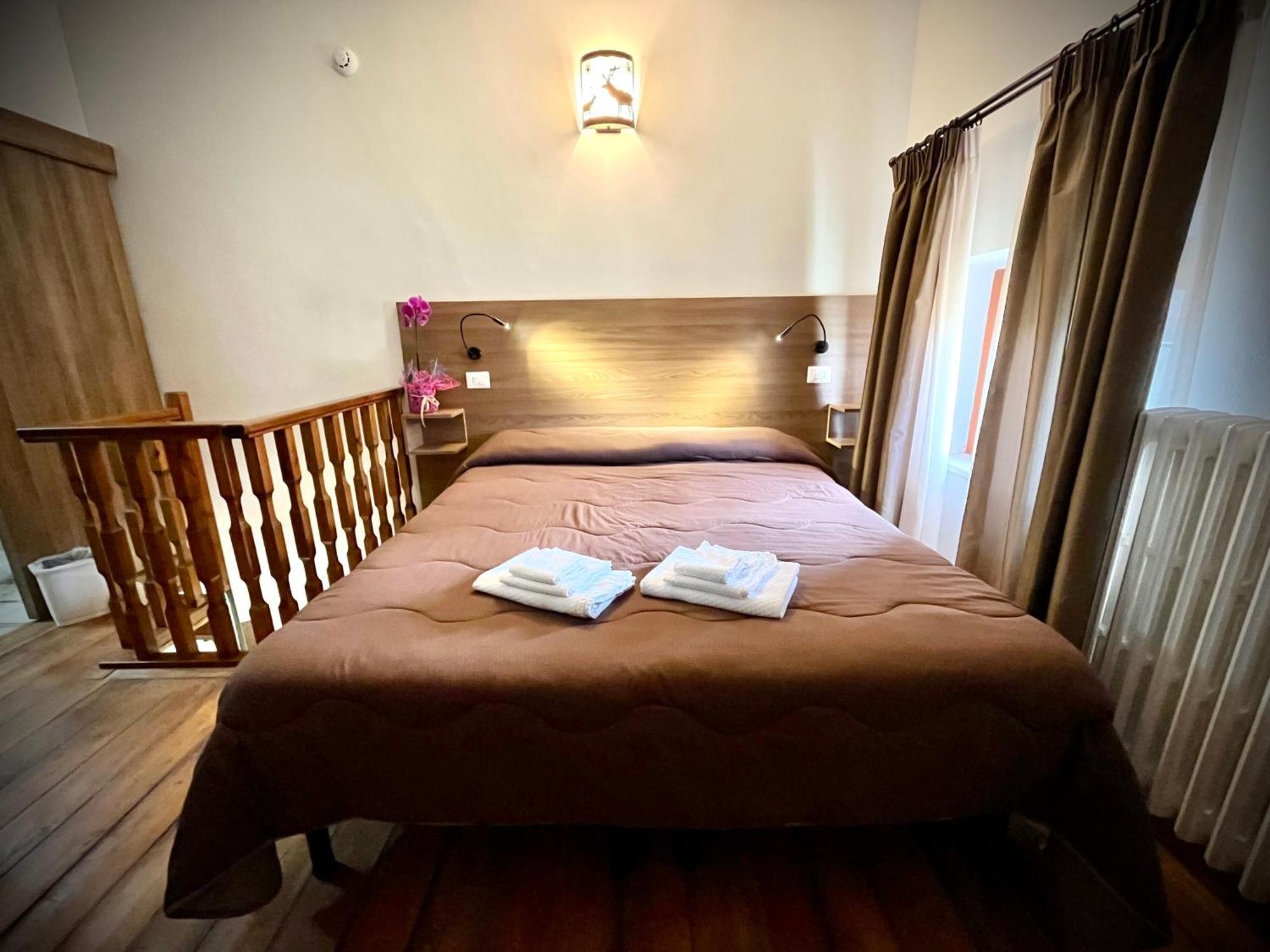 Hotel Pinguino بيسكاسيرولي الغرفة الصورة